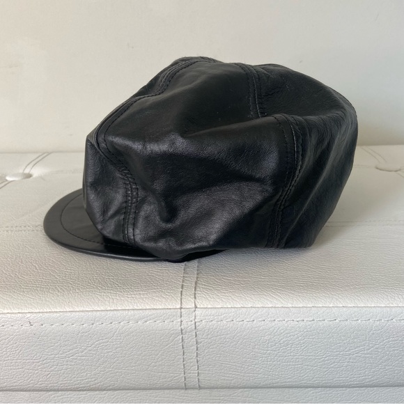 Lord & Taylor Vintage Newsboy Leather Biker Driving Hat - Picture 8 of 12